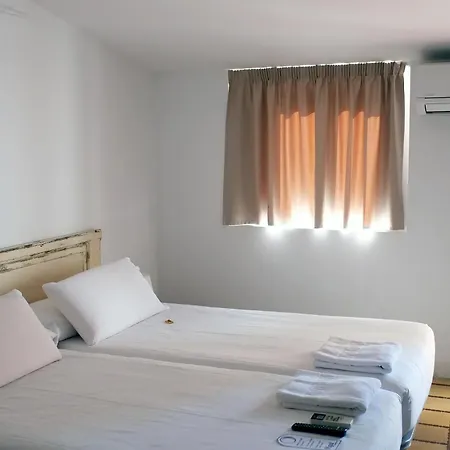 皮加尔酒店 * 塔拉戈纳