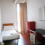 Pigal Szálloda *