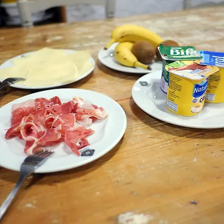 Pigal *