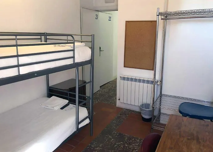 Pigal Hotel